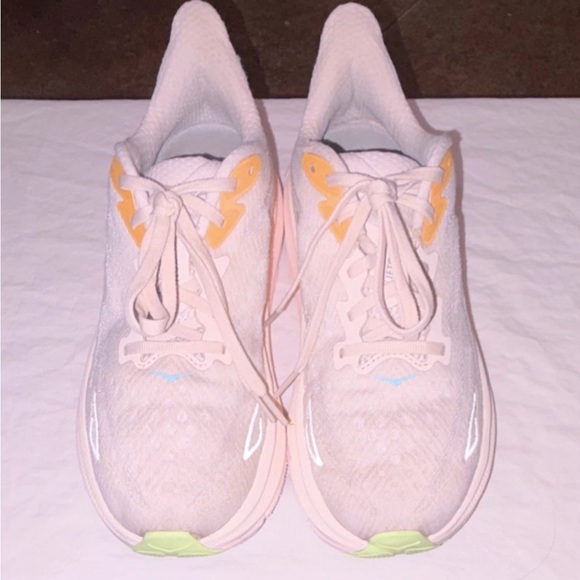 Hoka One One Clifton 9 Vanilla Astral Beige Orange Mesh Lace Up Women’s shoes - Picture 2 of 4